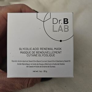 Glycolic Acid Renewal Mask - White